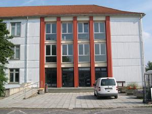 伊爾默瑙工業大學