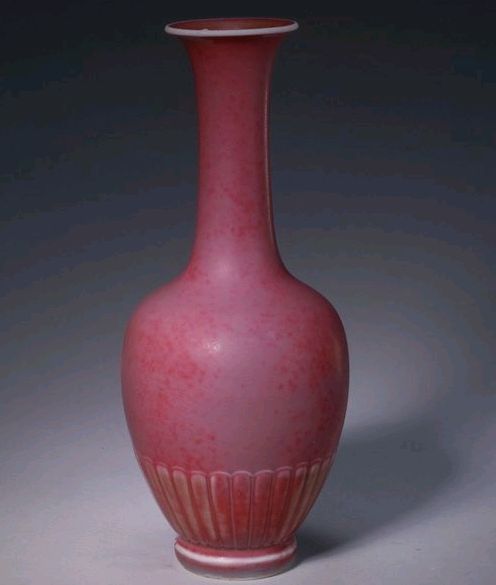 景德鎮窯豇豆紅釉瓶