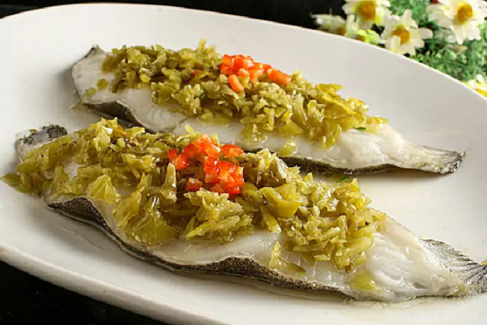 酸菜蒸鱈魚 酸菜蒸鱈魚