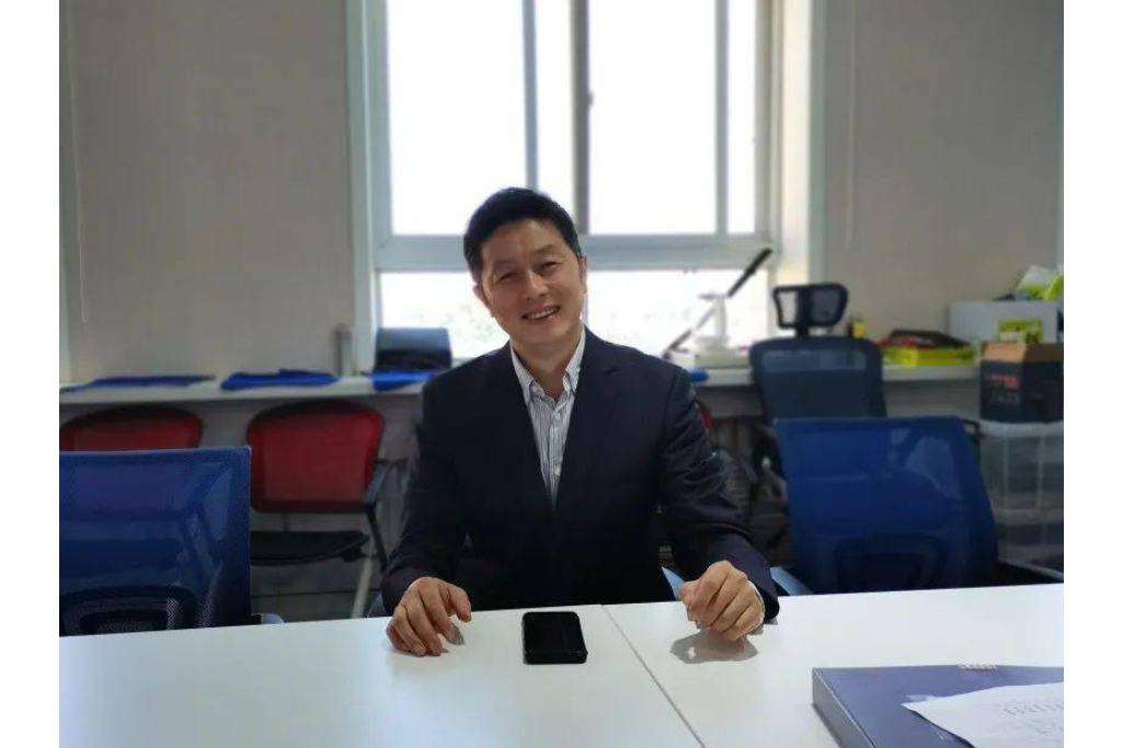 戴文勝(北京交通大學附屬中學黨委副書記、校長) 戴文勝(北京交通大學附屬中學黨委副書記、校長)