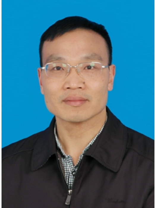 陳善君(湖南省文藝評論家協會主席、秘書長) 陳善君(湖南省文藝評論家協會主席、秘書長)