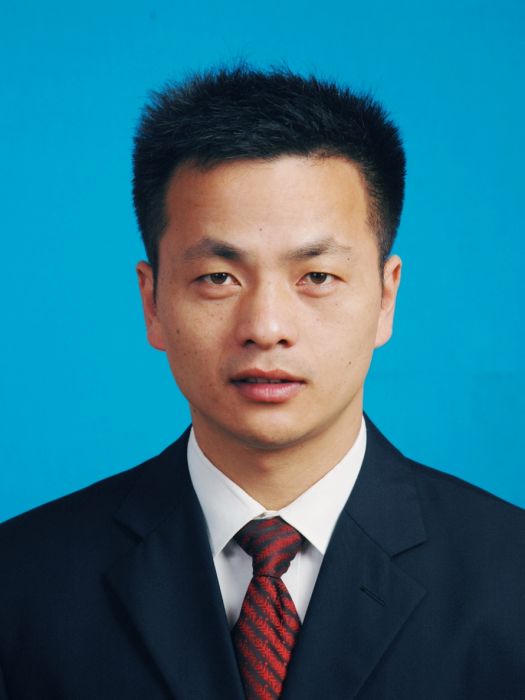 陳建剛(浙江省諸暨市交通運輸局黨委委員、政策法規科科長) 陳建剛(浙江省諸暨市交通運輸局黨委委員、政策法規科科長)