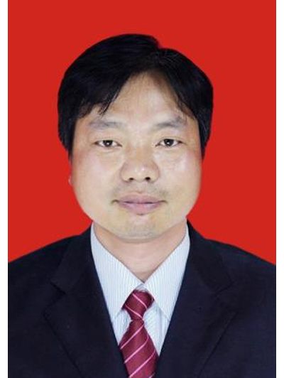 李海明(河南省平頂山市舞鋼市尹集鎮黨委委員、人大主席) 李海明(河南省平頂山市舞鋼市尹集鎮黨委委員、人大主席)