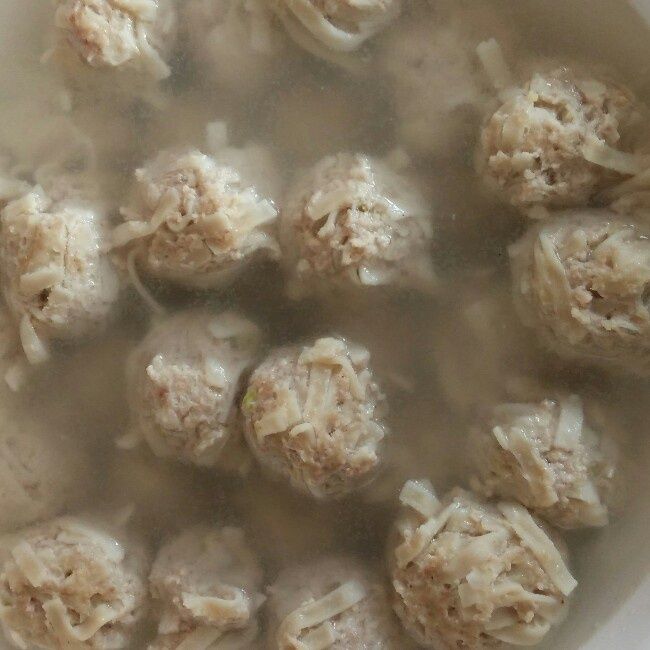 掛麵丸子 掛麵丸子