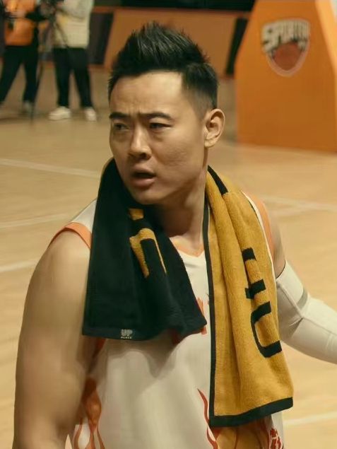 趙爽(劇情喜劇電影《好像也沒那么熱血沸騰》中的角色) 趙爽(劇情喜劇電影《好像也沒那么熱血沸騰》中的角色)
