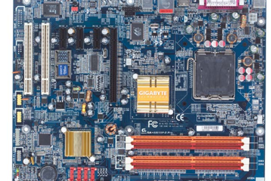 技嘉GA-8I915P-D Pro 技嘉GA-8I915P-D Pro