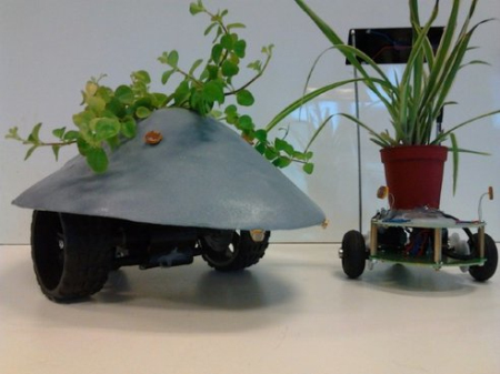 植物搬運機器人