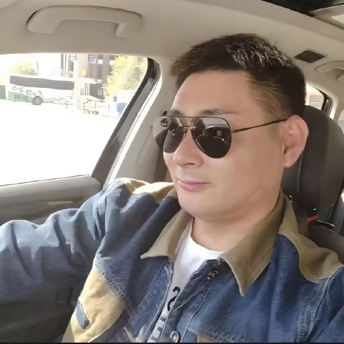 龍老四 龍老四