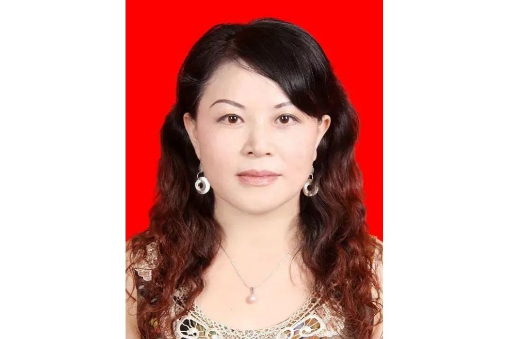 楊鳳(丹巴縣梅龍生態農業有限公司總經理) 楊鳳(丹巴縣梅龍生態農業有限公司總經理)