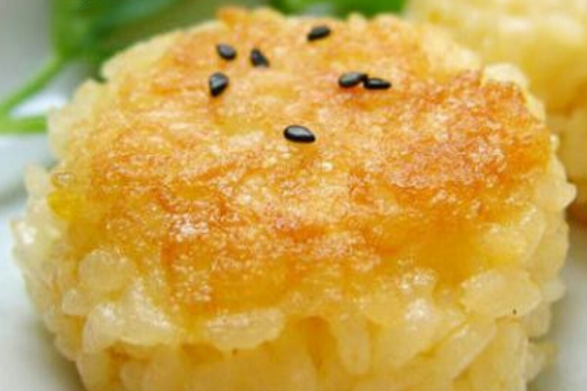蛋煎飯糰 蛋煎飯糰