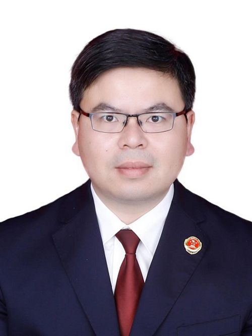 陳小華(江西省贛州市信豐縣人民檢察院副檢察長) 陳小華(江西省贛州市信豐縣人民檢察院副檢察長)