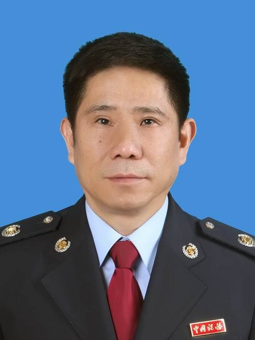 朱祥(國家稅務總局涼山州稅務局黨委委員、副局長) 朱祥(國家稅務總局涼山州稅務局黨委委員、副局長)