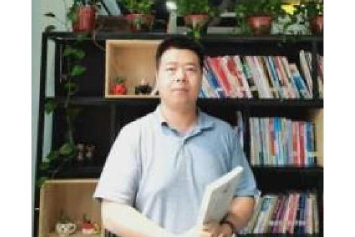 張佳(陝西職業技術學院教師) 張佳(陝西職業技術學院教師)