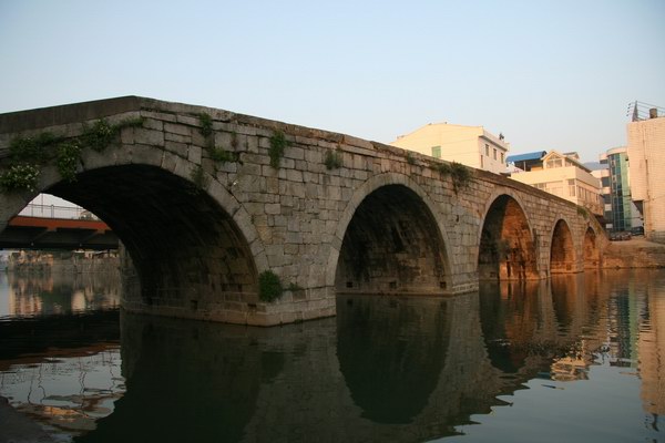 黃濟橋