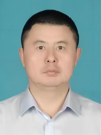 姚明霞(中山市審計局四級調研員,掛任南朗街道黨工委副書記) 姚明霞(中山市審計局四級調研員,掛任南朗街道黨工委副書記)