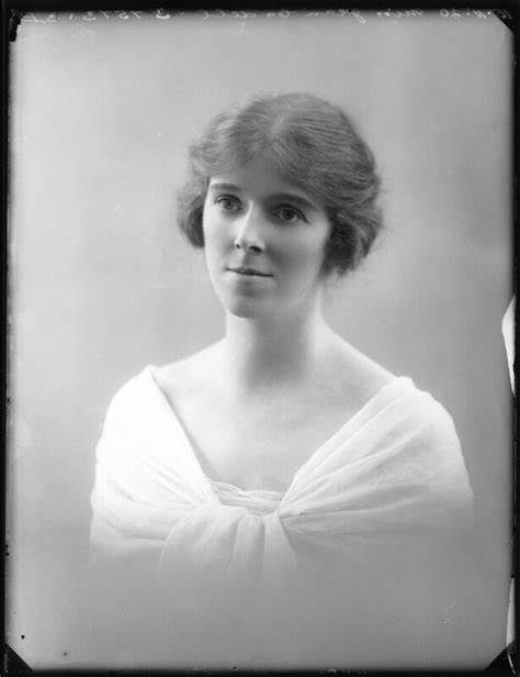 Jean Cadell Jean Cadell