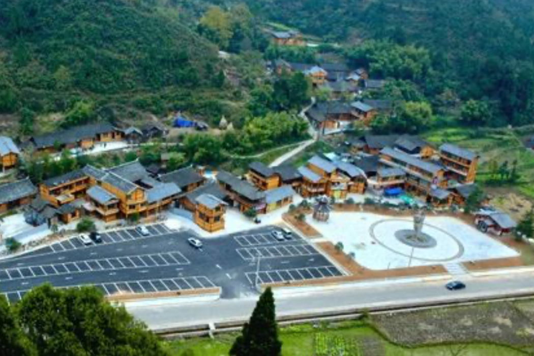 雲台村(貴州省施秉縣城關鎮下轄行政村)