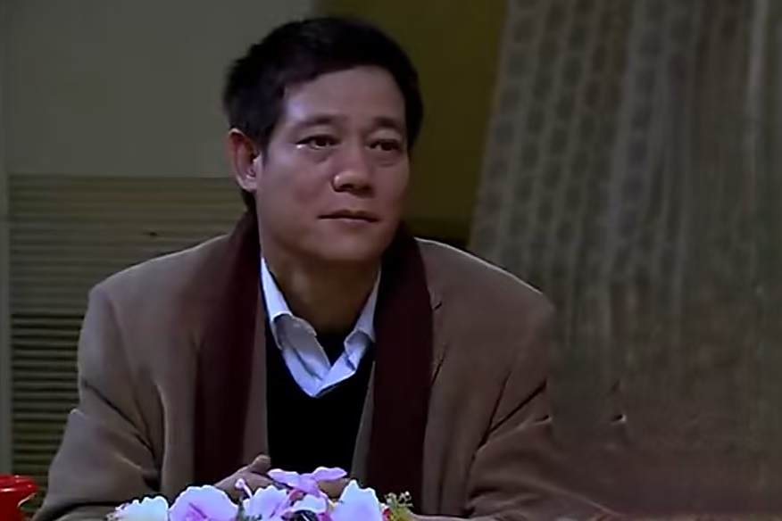 董漢民(家庭劇《我和老媽一起嫁》中的角色) 董漢民(家庭劇《我和老媽一起嫁》中的角色)