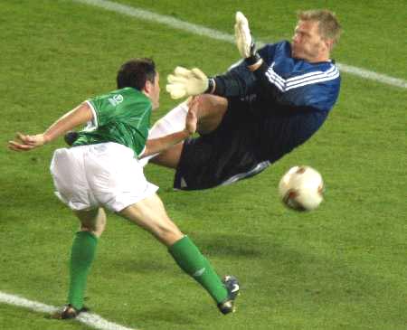 02年世界盃上愛爾蘭VS德國比賽瞬間
