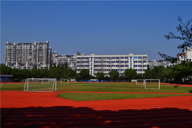 天馬實驗學校操場