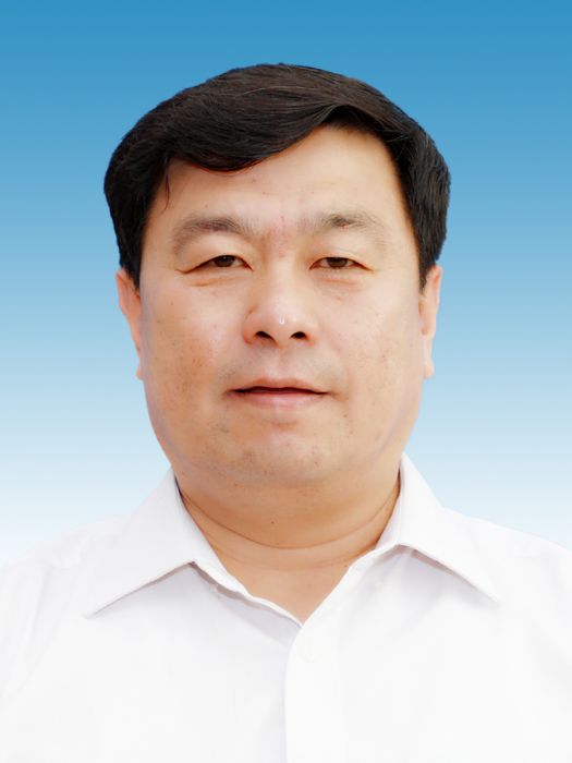 李岩(盤錦高新技術產業開發區管理委員會副主任) 李岩(盤錦高新技術產業開發區管理委員會副主任)