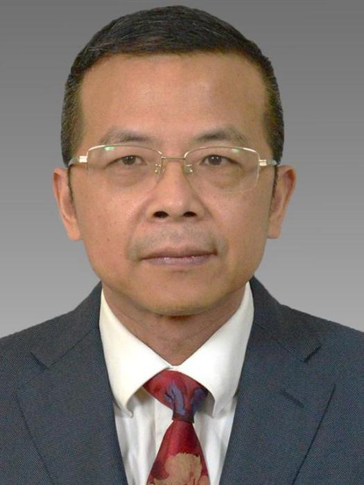 陳泰生(廈門市人大常委會研究與宣傳工作室主任) 陳泰生(廈門市人大常委會研究與宣傳工作室主任)