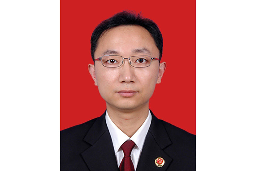 馬昆(江蘇省崑山市人民檢察院副檢察長) 馬昆(江蘇省崑山市人民檢察院副檢察長)