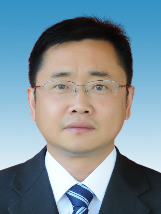 張新明(山東省東營市廣饒縣縣油地融合中心黨組成員、副書記) 張新明(山東省東營市廣饒縣縣油地融合中心黨組成員、副書記)