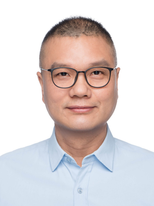 陳德文(重慶市渝中區委教育工委委員、區教委副主任)
