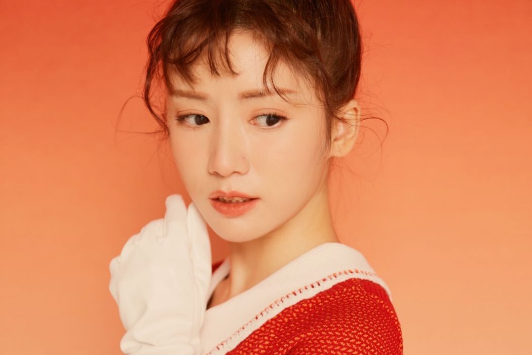 何佳寧(中國內地影視女演員) 何佳寧(中國內地影視女演員)