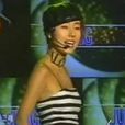 呀(李貞賢2003年韓語歌)