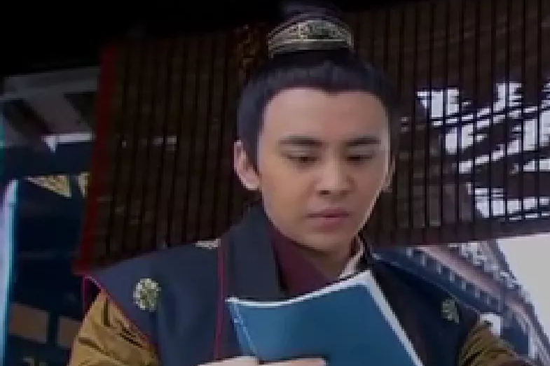 王伯奮(2013年版電視劇《笑傲江湖》中的角色) 王伯奮(2013年版電視劇《笑傲江湖》中的角色)