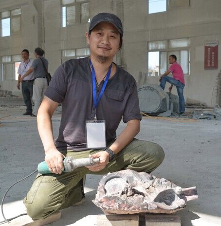 張振雄(中國工藝美術師) 張振雄(中國工藝美術師)