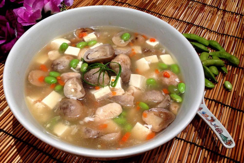 青瓜草菇湯 青瓜草菇湯