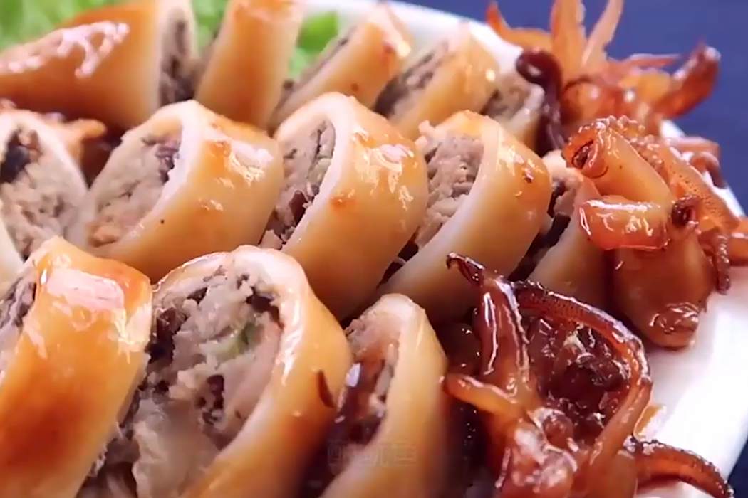 肉餡釀魷魚 肉餡釀魷魚
