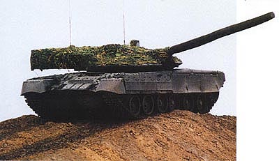 T-95原型車靜止狀態