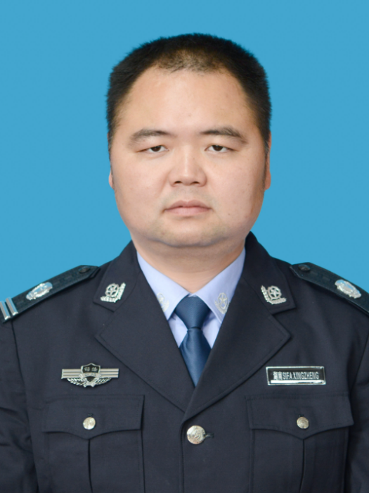 楊浩(湖南省邵陽市新邵縣司法局副局長) 楊浩(湖南省邵陽市新邵縣司法局副局長)