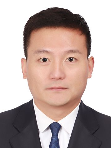 韓雷(山東省菏澤市巨野縣發展和改革局黨組成員、縣服務業發展中心主任) 韓雷(山東省菏澤市巨野縣發展和改革局黨組成員、縣服務業發展中心主任)