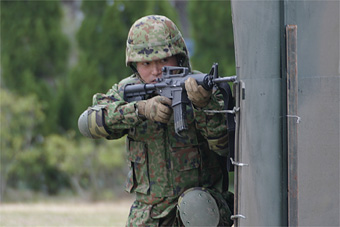 日本特殊作戰群隊員訓練