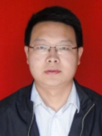 李同生(湖北省利川市文斗鎮黨委副書記、鎮長) 李同生(湖北省利川市文斗鎮黨委副書記、鎮長)