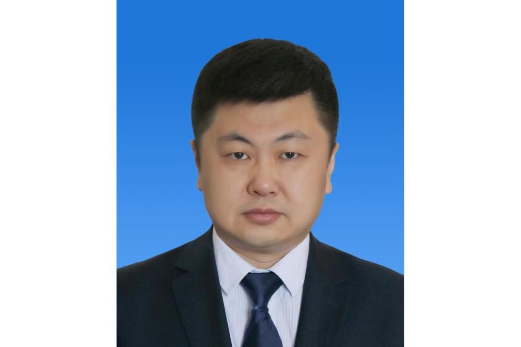 李卓(黑龍江大學黨委常委、副校長) 李卓(黑龍江大學黨委常委、副校長)