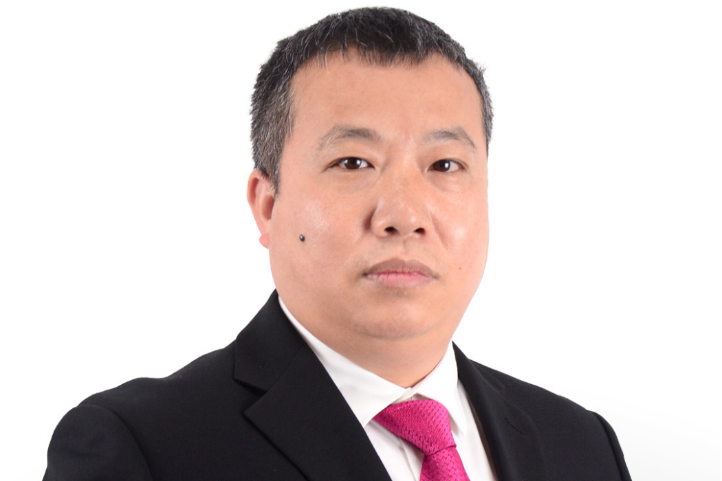 李增洪(愛博板業董事總裁) 李增洪(愛博板業董事總裁)
