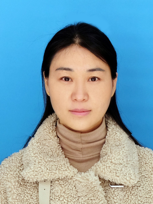 周星(四川省甘孜州瀘定縣社會保險局局長) 周星(四川省甘孜州瀘定縣社會保險局局長)