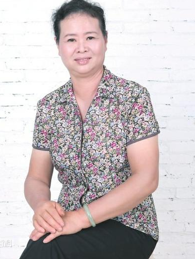 李鋒(化州化橘紅藥材發展有限公司董事長) 李鋒(化州化橘紅藥材發展有限公司董事長)