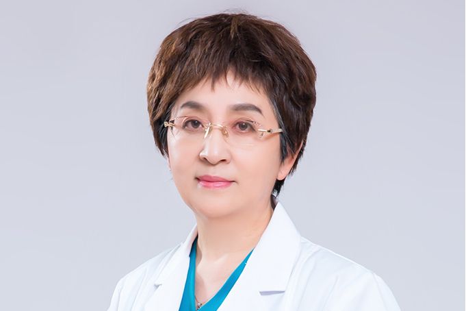 王亞榮(美容外科專業醫生) 王亞榮(美容外科專業醫生)