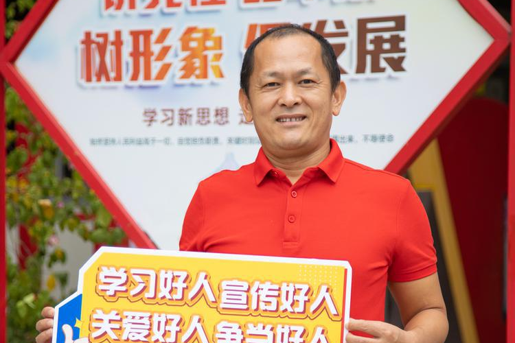 陳卿(佛山市科學技術學院附屬學校教師) 陳卿(佛山市科學技術學院附屬學校教師)