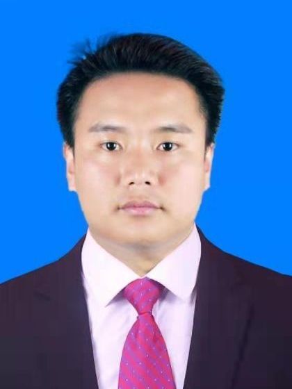 李虎(雲南省臨滄市鳳慶縣鳳山鎮黨委副書記、鎮長) 李虎(雲南省臨滄市鳳慶縣鳳山鎮黨委副書記、鎮長)