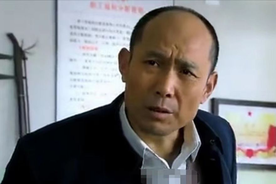 袁長喜(都市情感劇《大家庭》中的角色) 袁長喜(都市情感劇《大家庭》中的角色)