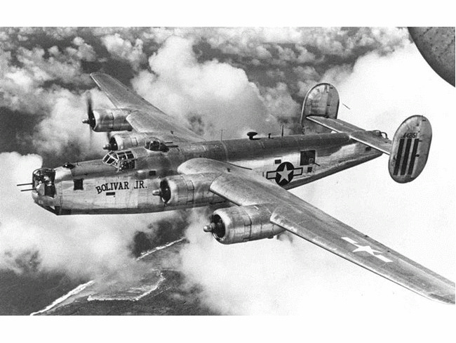美國B-24轟炸機