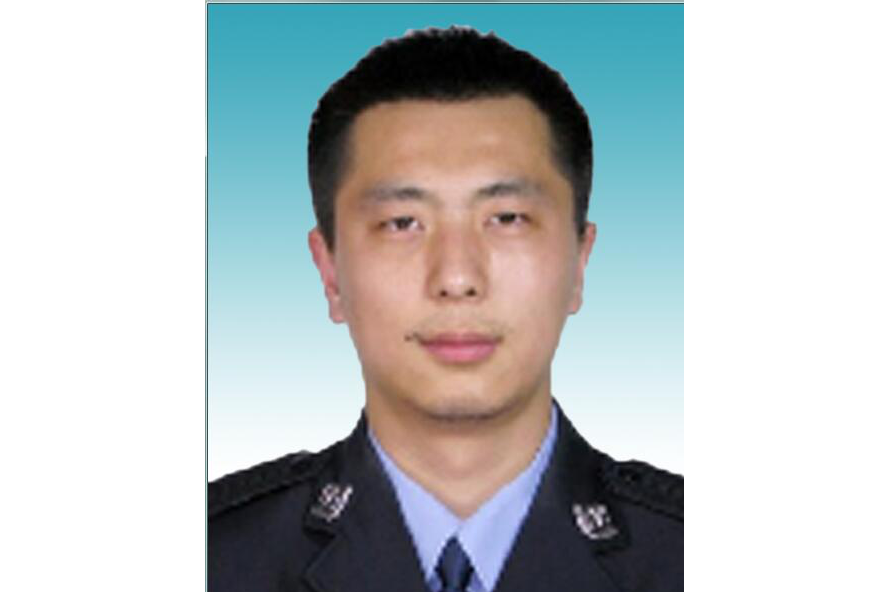 張桐源(宜昌市公安局副局長) 張桐源(宜昌市公安局副局長)